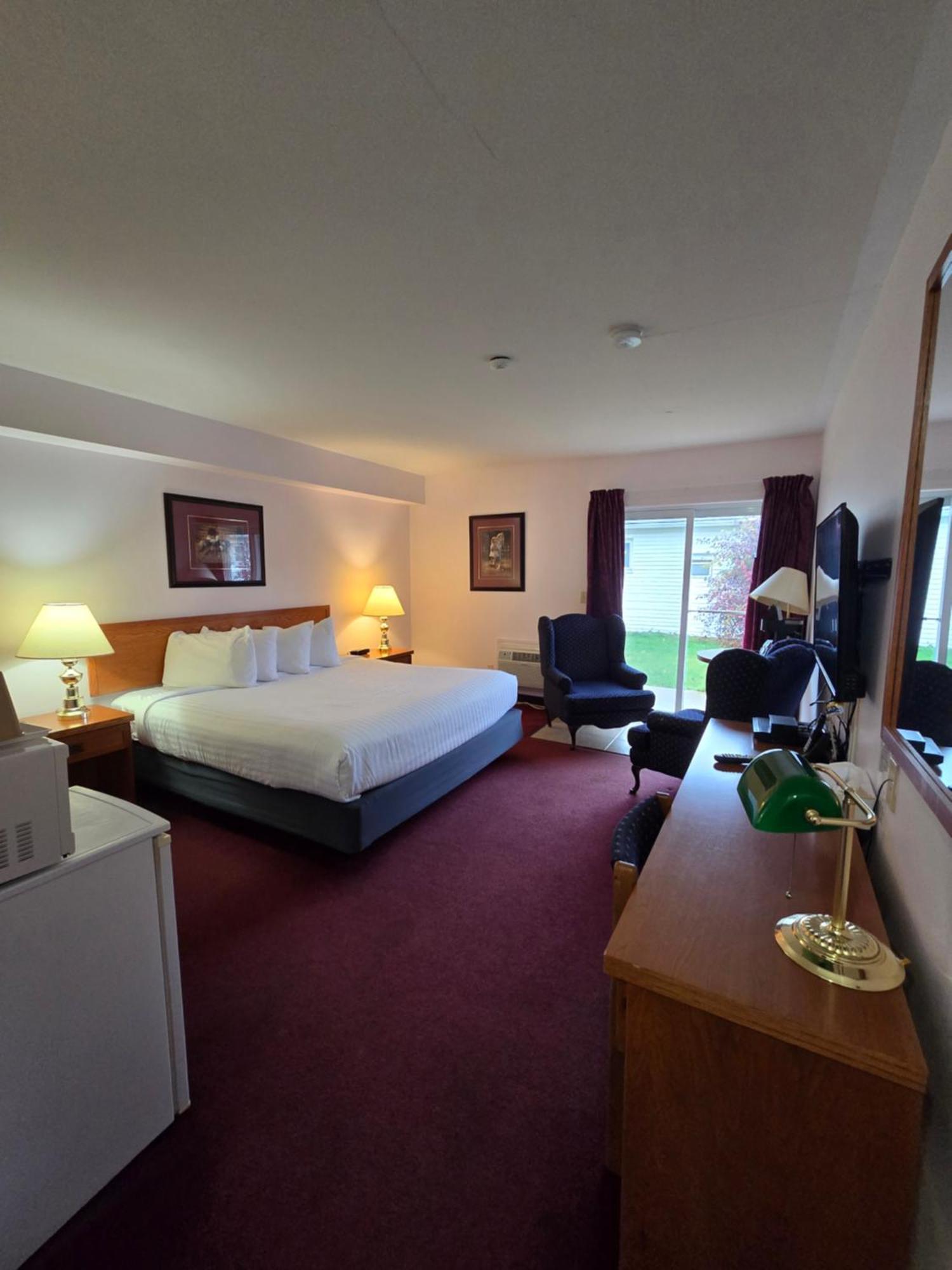 Travelodge By Wyndham Port Elgin Exterior foto
